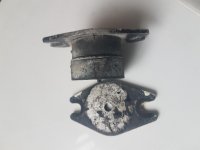 Lower front mount 1.jpg