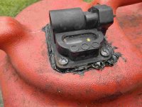 duratank form a gasket didnt dry.jpg